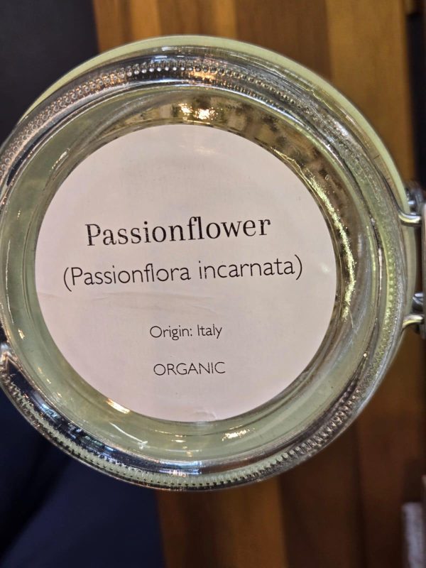 Passion Flower (Passiflora incarnata) - Image 2